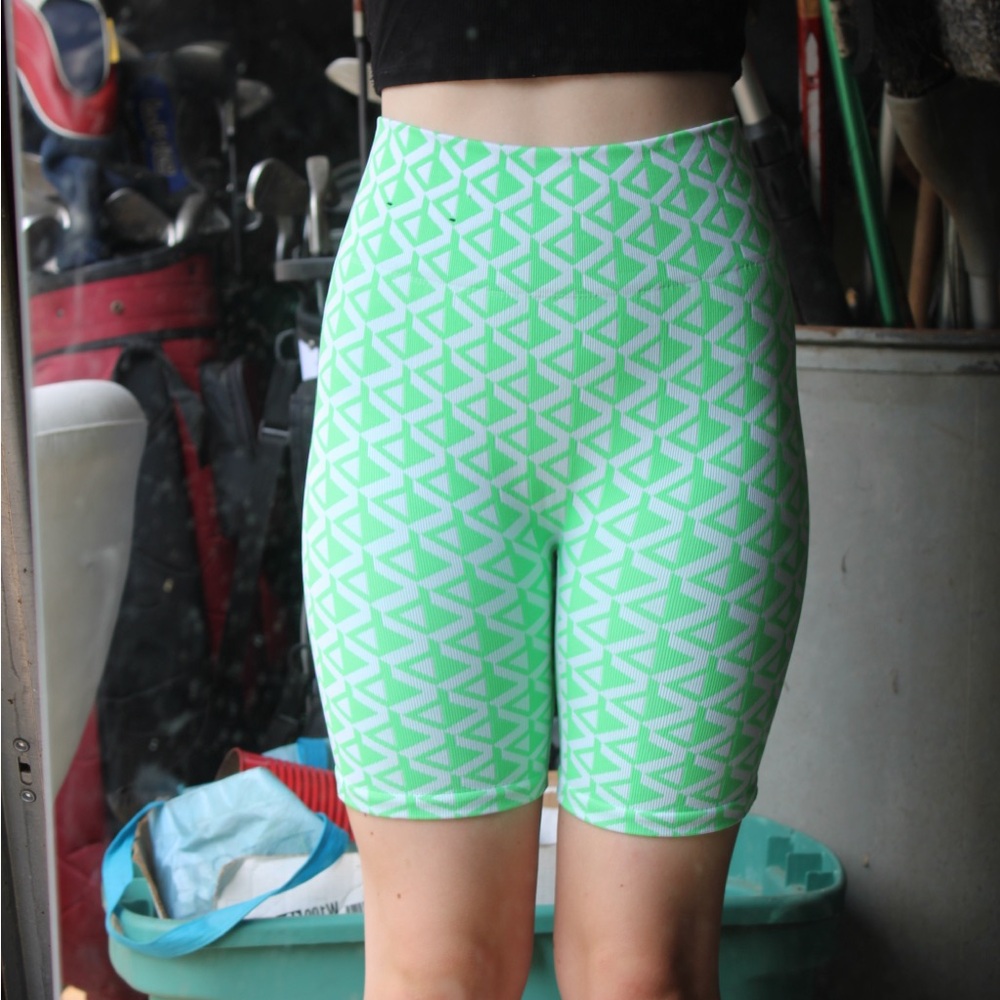 Green Geometric Women's Biker Shorts